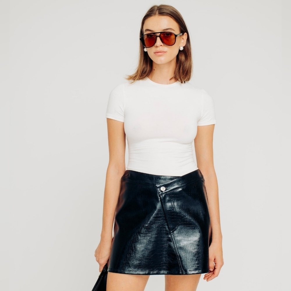 Ronny Kobo Croc Embossed Faux Leather Wrap Mini Skirt Black Size M